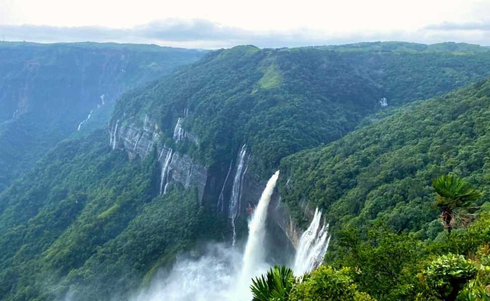 Adorable Meghalaya Honeymoon Tour