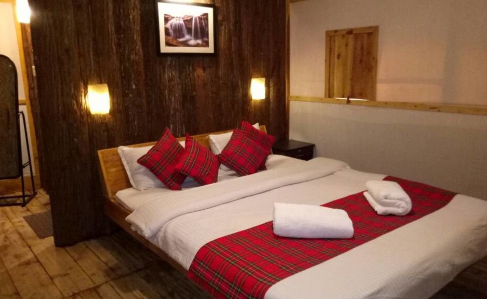 Deluxe Camping in Cafe Cherrapunji